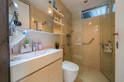 Waterview (D18), Condominium #551325061